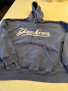 New York Yankees Nike Navy Pullover Hoodie with Script Logo genuine merchandise